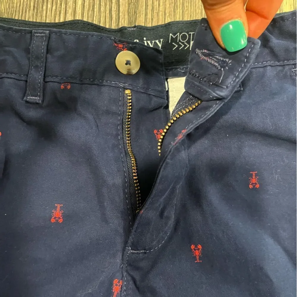 Crown & Ivy Boys Youth Motion Flex Printed Shorts Flat Front Stretch Navy 16R